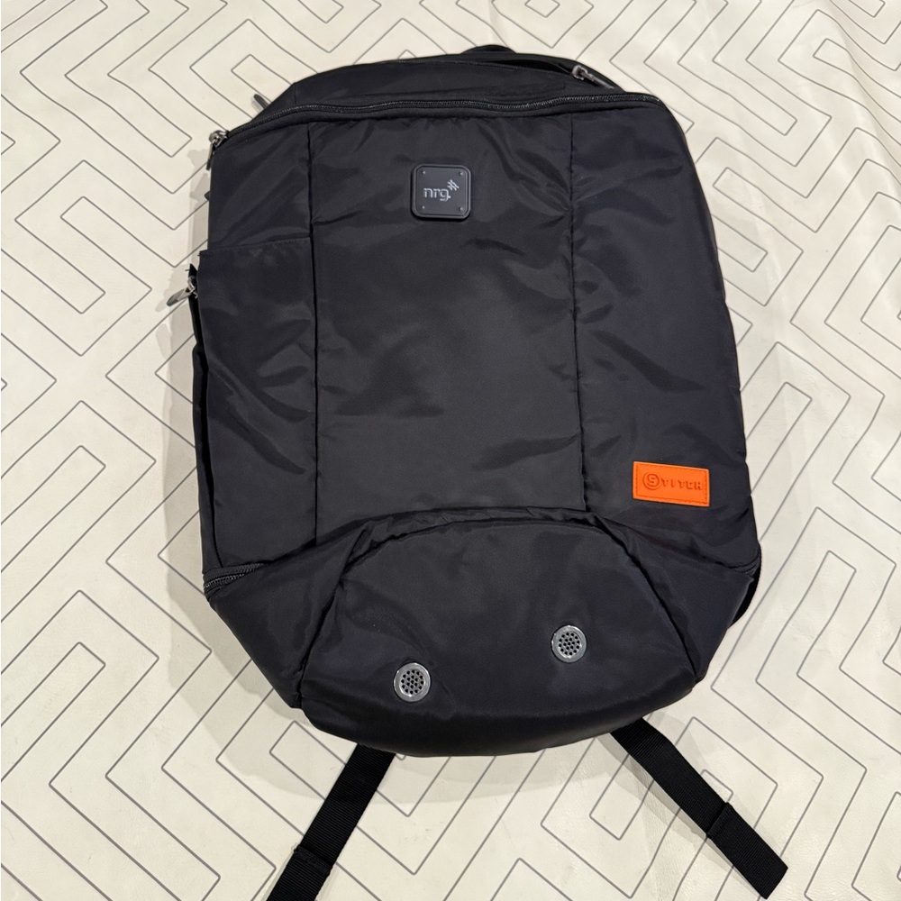 New Stitch Golf Black Day Traveler Backpack